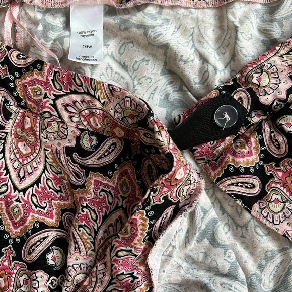 Maurice’s wrap around tie skirt size 16W - Picture 4 of 7